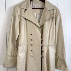 🇨🇦 Long Leather Coat